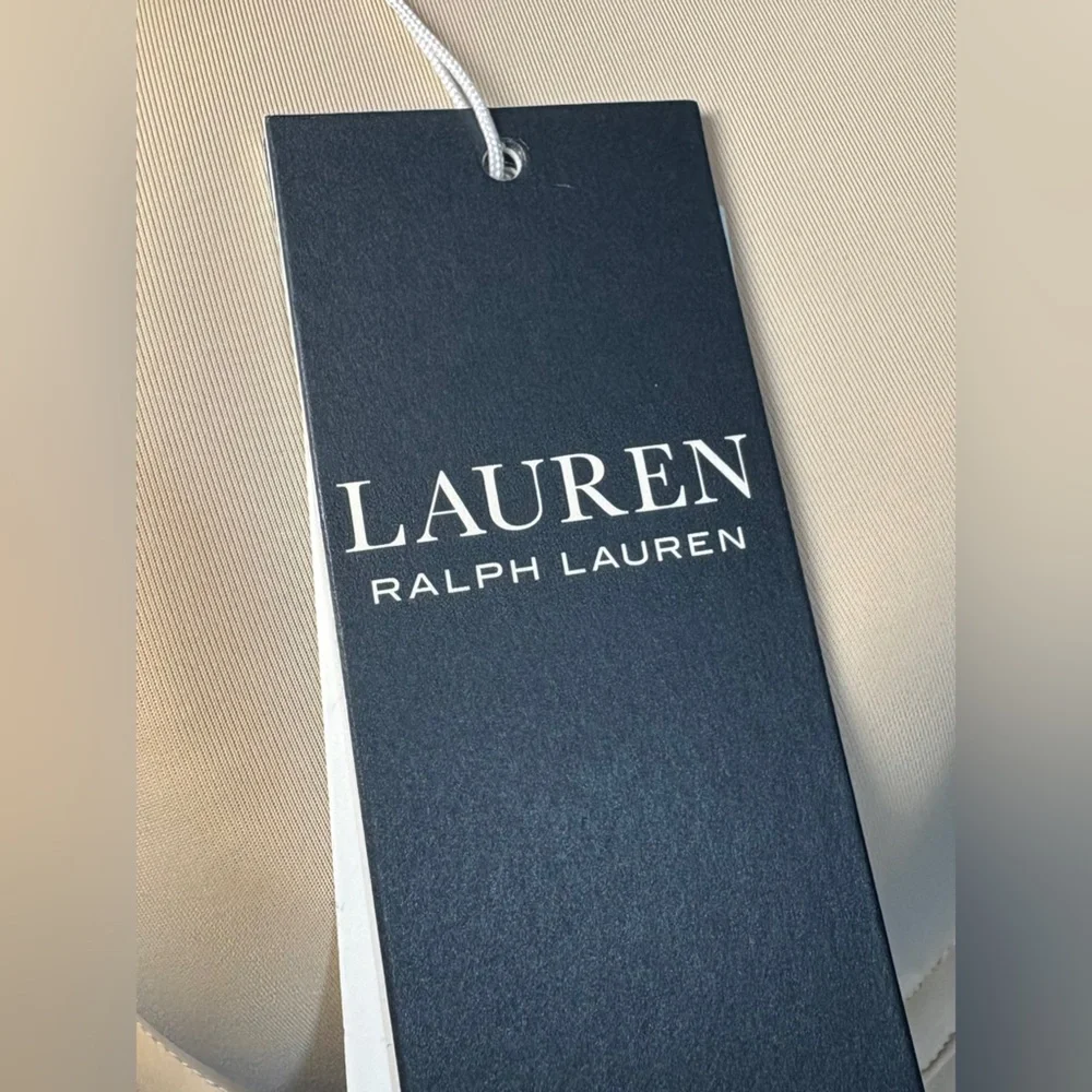 NWT Lauren Ralph Lauren Women’s Luxe Convertible Strapless Bra in‎ Light Truffle